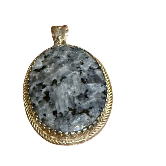 Tahara 925 Sterling Silver Pendant with Stormy Night Feldspar Gemstone RARE - Picture 4 of 14